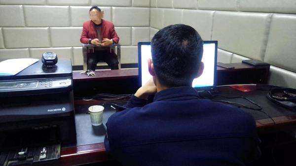深夜翻墙入厂 三门峡两男子用毛刷刮盗炉内含金精粉落网